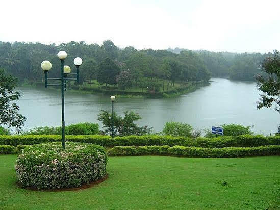 Hotel Mangalore International Экстерьер фото